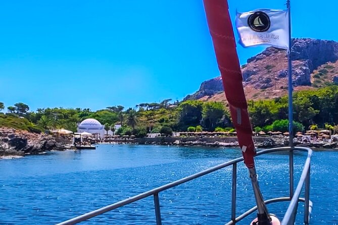 Sunset Cruise in Rhodes With Unlimited Drinks & Snacks - Family-Friendly Cruise Features