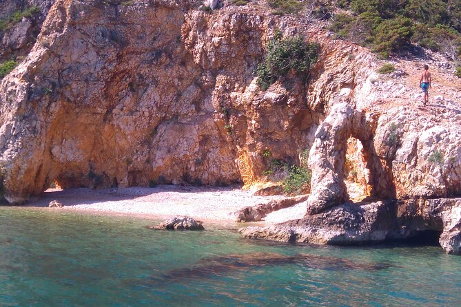 Taxi Boat Kormat - Exploring the Adriatic Sea