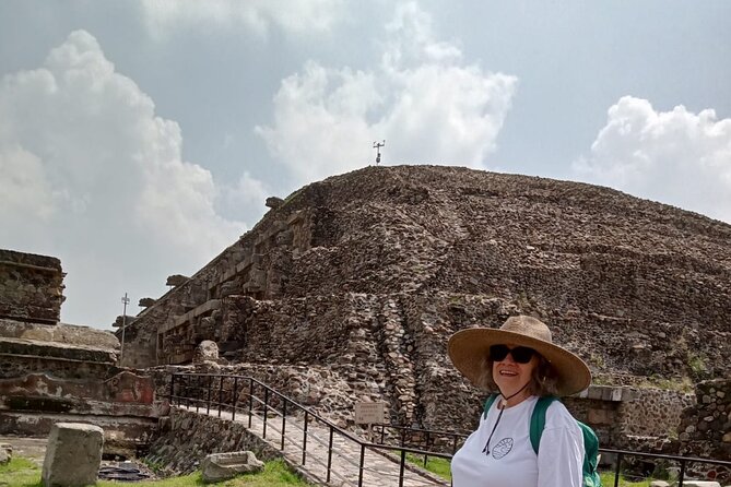 Teotihuacan + Basilica + Tlatelolco SHARED. - Visiting Basilica and Tlatelolco
