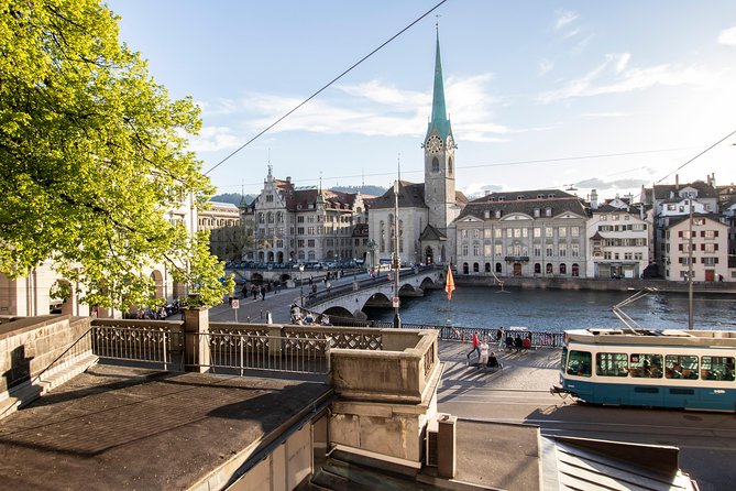 The Secret Doors of Zurich - The Secrets of Neumarkt