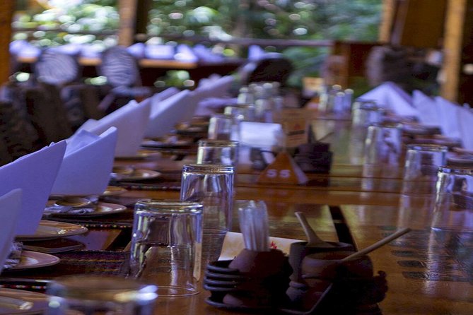 Tour Giraffe Center,Karen Blixen and Lunch Carnivore Restaurant - Visitor Reviews and Feedback
