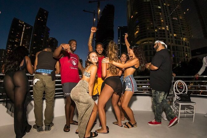 Ultimate Party in Miami : Boat Party, Party Bus & Nightclub - Booking Information