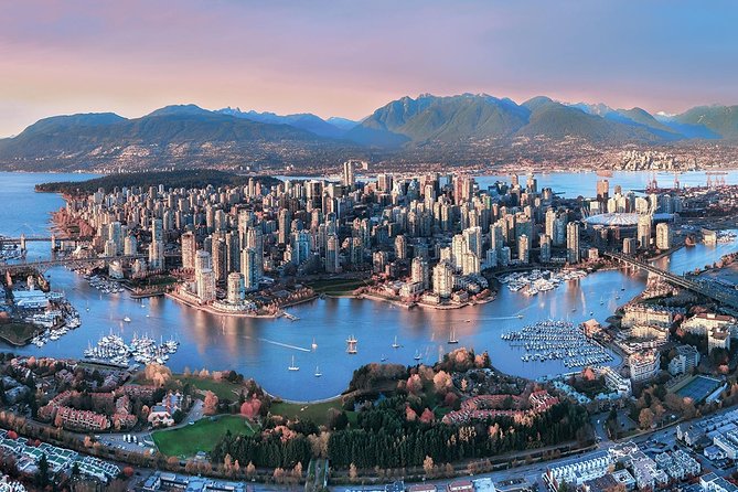 Vancouver Hourly Disposal Service: Private Driver by Luxury SUV - Flexible Scheduling