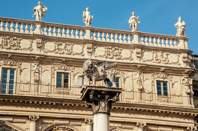Verona Arena & Surroundings PRIVATE TOUR With Ticket Included - Highlights: Historic Squares and Churches