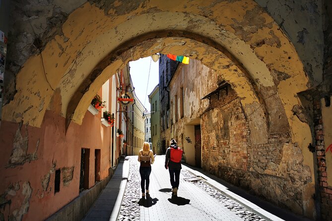 Vilnius Old Town and Užupis Republic - Private Walking Tour - Discover Užupis Republic