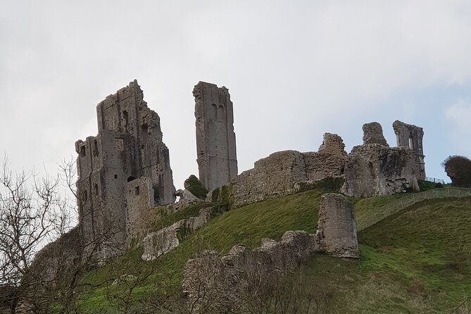 Visit Stonehenge and Salisbury From Southampton - Tour Pricing and Booking