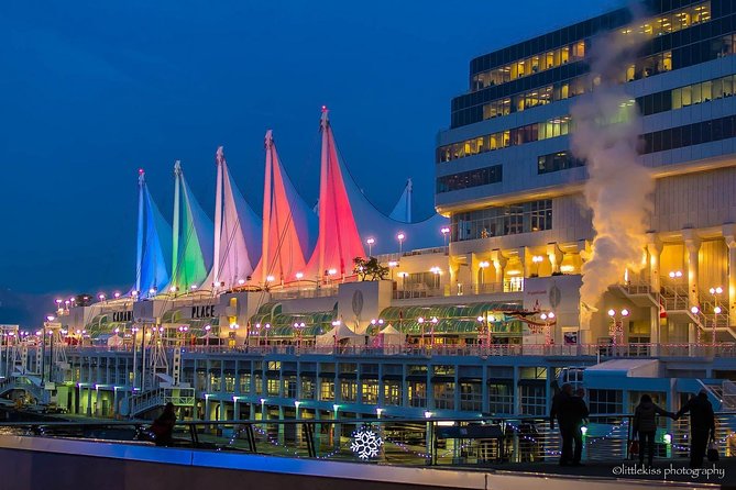 Best of Vancouver Highlights /Suspension Bridge/ Free Pizza Party Tour Private - Private Transportation