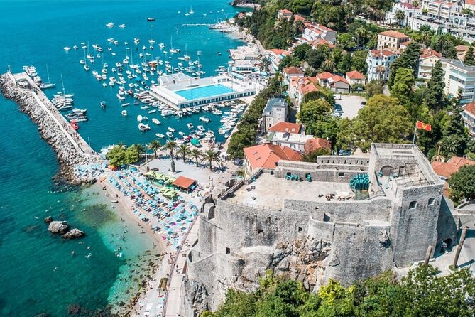 Dubrovnik Private Tour From Montenegro - Guide Language Options