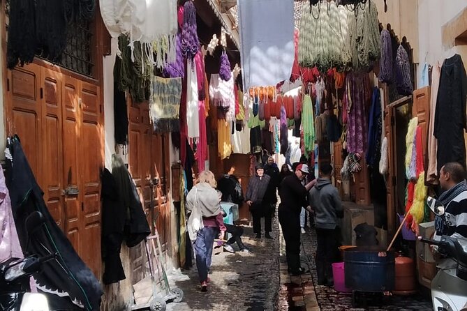 Fez Medina Private Walking Tour With Professional Guide - Practical Tips