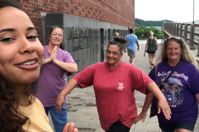 Fun City Scavenger Hunt in Milwaukee by Zombie Scavengers - Questions About Your Stay