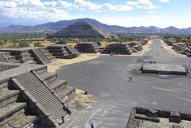 Group Reduced to Pyramids of Teotihuacan and Basilica of Guadalupe - Frequently Asked Questions