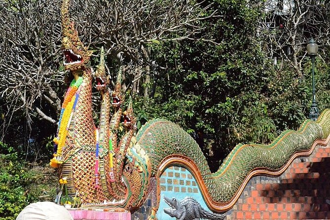 Hot! Doisuthep Temple+Wat Palad+Sticky Waterfall - Booking Information and Tips