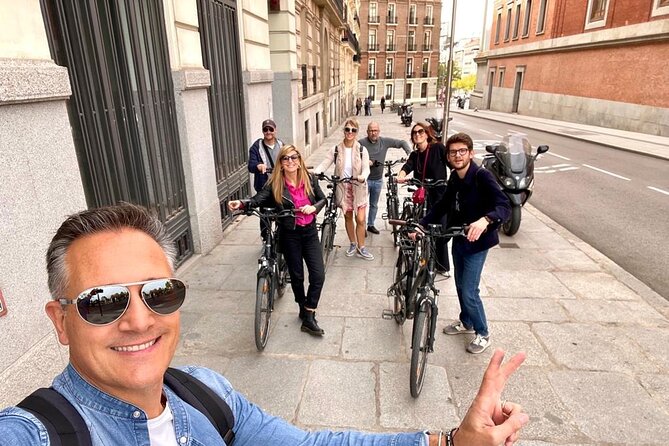 Madrid : Private Custom Walking Tour With A Guide (Private Tour) - Tailor-Made Experience Options