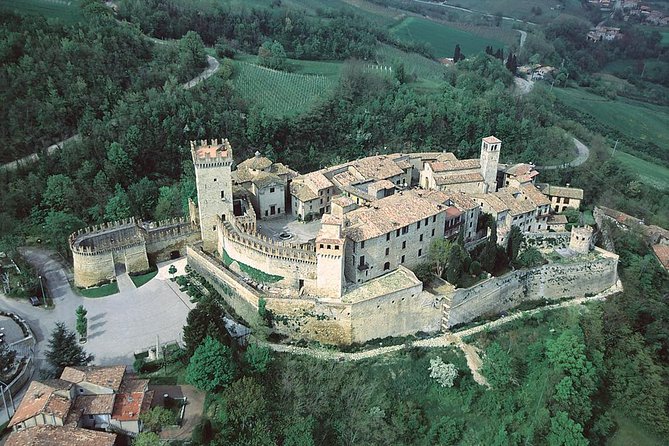 Medieval Villages Tour & Cremona Stradivaris Town, From Milan - Tour Highlights and Recommendations