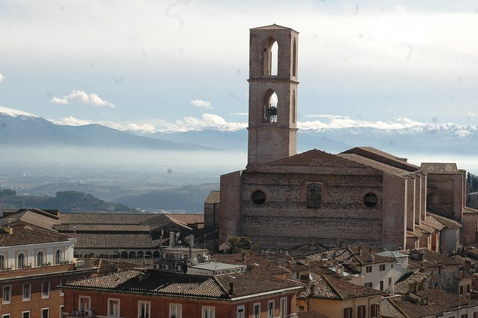 Perugia Private Walking Tour With Licensed Guide - Tour Logistics