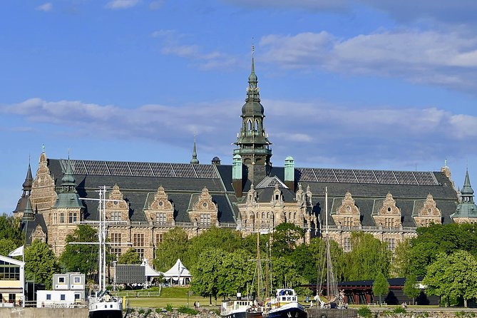Private 4h VIP City Tour by Limousine Car and Guide in Stockholm - Why Choose This Tour