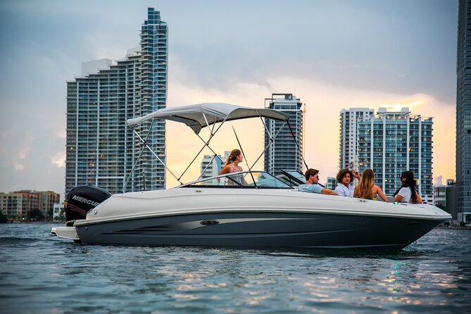 Private Romantic Sunset Boat Cruise in Fort Lauderdale! - Tips for an Unforgettable Cruise