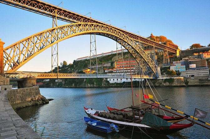 A Historical Treasure With Palácio Da Bolsa & Cruise - Good To Know