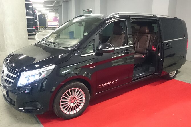 Airport to Cracow Transfer by Minivan - Good To Know