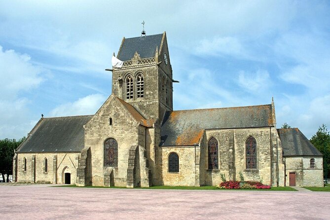 American 101ST & 82ND Paratroopers in Normandy Battlefield Tour - Good To Know