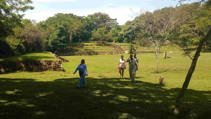 Archaeological Tehuacalco Site at Only 60 Minutes From Acapulco - Key Points