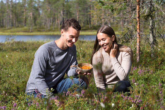 Berry Nice Day - Berry Picking and Juice Making in Rovaniemi - Key Points