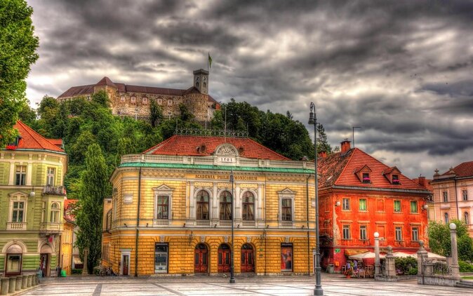 Best of Ljubljana, Classical Walking Tour of Capital City - Good To Know