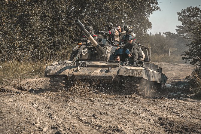 BMP Tank Ride & Magfed Paintball Adventure Prague - Key Points