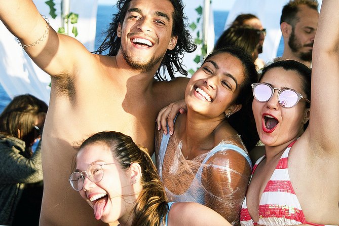 Boat Party With Swimming Stop Experience in Mykonos - Key Points