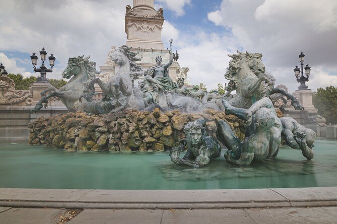 Bordeaux Private Custom Walking Tour With A Guide (Private Tour) - Good To Know