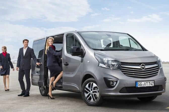 Bucharest Airport (OTP) Private Transfer For Bucharest City - Key Points