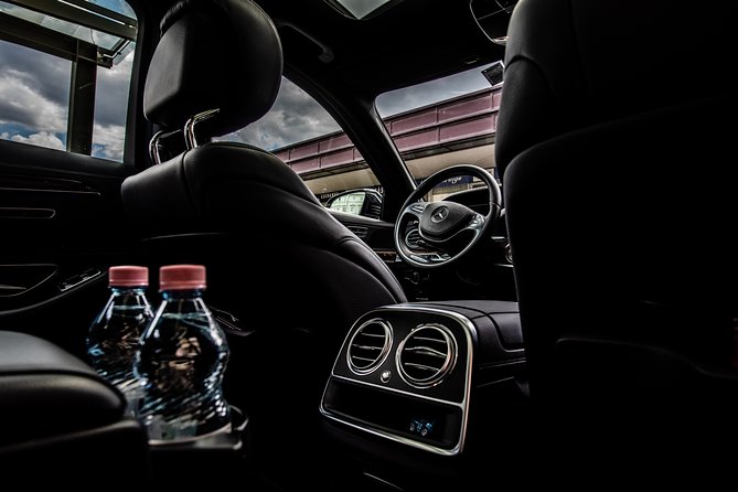 Budapest Airport Private Luxury Transfer by a Mercedes Benz S Class - Airport Pickup and Drop-off