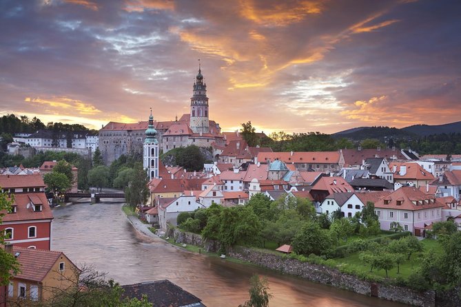 Cesky Krumlov Small-Group Day Trip From Vienna - Good To Know