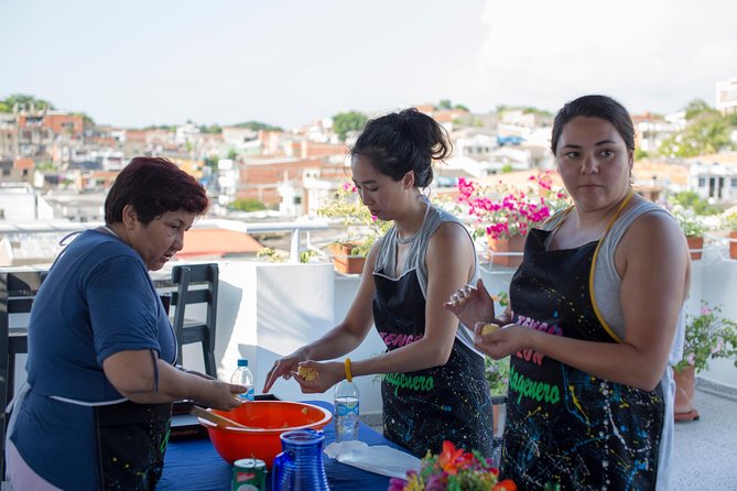 Cooking Class 4 Hours With a Local Mom in Cartagena - Good To Know