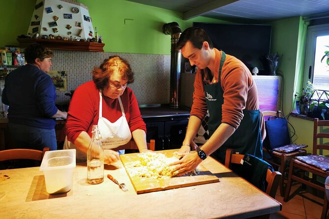 Cooking Class in Motta Camastra With the Mamme Del Borgo - Key Points