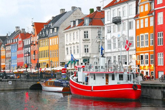 Copenhagen by Yourself With English Driver 4/8h Disposal by Sedan - Key Points