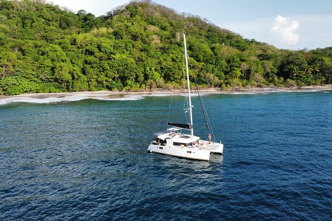 Coral Dreams Sail in Your Paradise: Comfort, Adventure and Luxury - About Your Stay