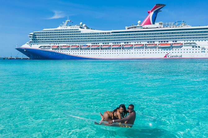 Couples Clear Kayak PhotoShoot Grand Turk Island - Overview of the Experience