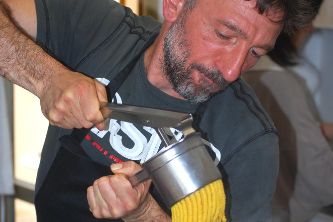 Create Your Own Homemade Pasta With a Professional Pasta Maker in Bologna - Key Points