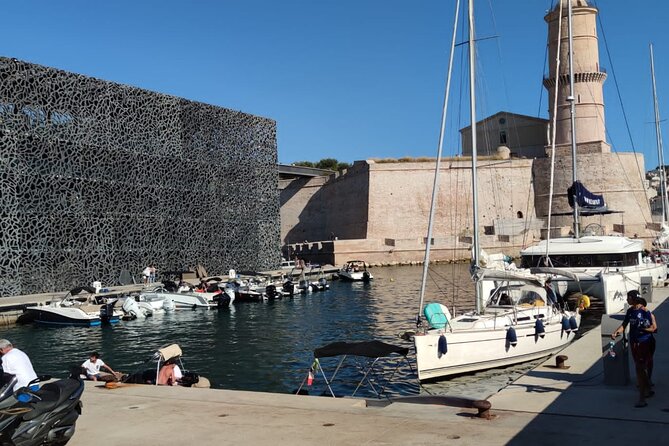 Daytime 1PM - 5PM Boat Cruise on the Archipelago & Calanques - Key Points