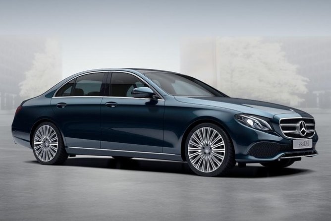 Departure Private Transfer: Liverpool to Manchester Airport MAN in Business Car - Good To Know