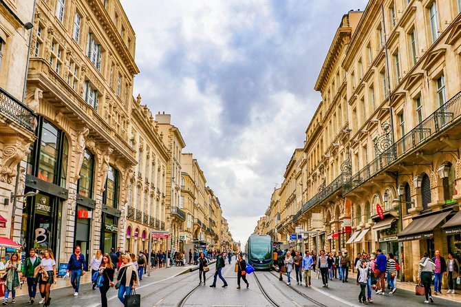 Discover Bordeaux'S Most Photogenic Spots With a Local - Key Points