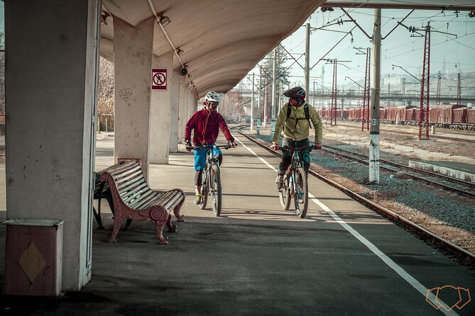 Discover Vanadzor On Two Wheels - Key Points