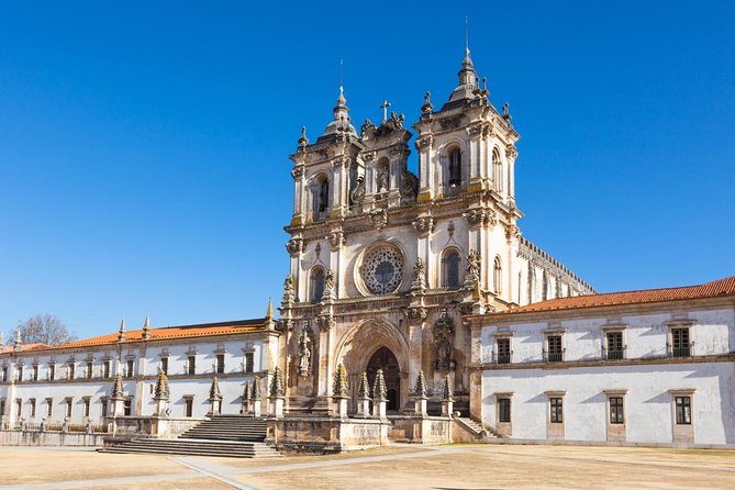 Discovering Fátima, Batalha Monastery, and Alcobaça Monastery - Key Points
