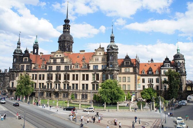 Dresden City Tour With New Green Vault Review - Key Points