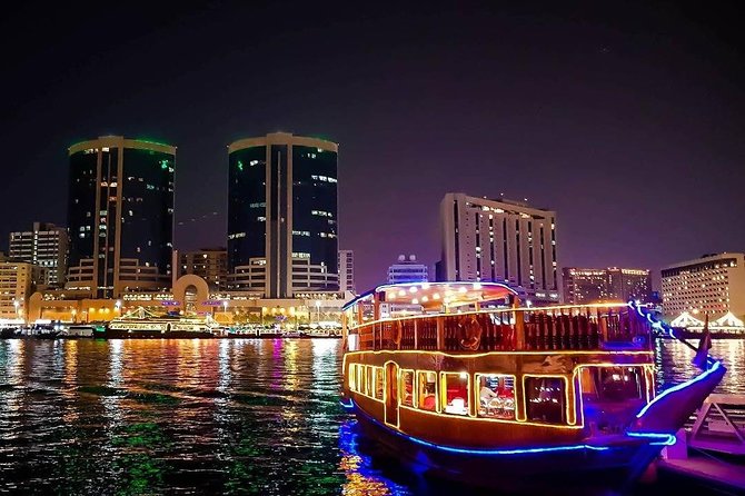 Dubai Creek Dhow Cruise Dinner - Key Points