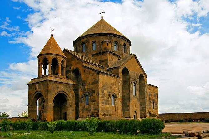 Ejmiadzin (St. Ripsime, St. Gayane, Cathedral, Zvartnots) - Key Points