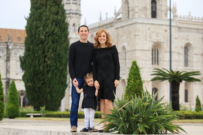 Family Photo Shoot in Cascais With a Professional Photographer - Whats Included in the Package
