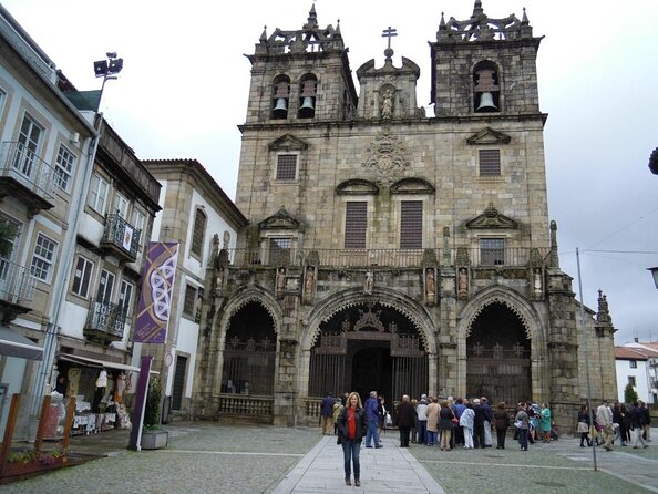 From Porto: Wonders of Braga & Guimaraes Private Day Trip - Good To Know