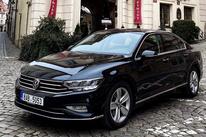 From Prague to Nuremberg - Private Transfer by LIMOUSINE 3+1pax - Key Points